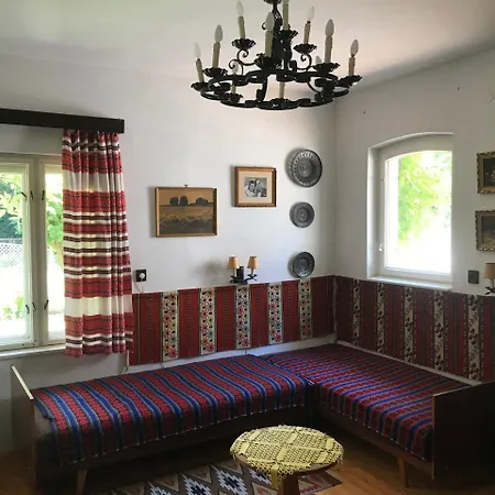 Apartment Radnoti *